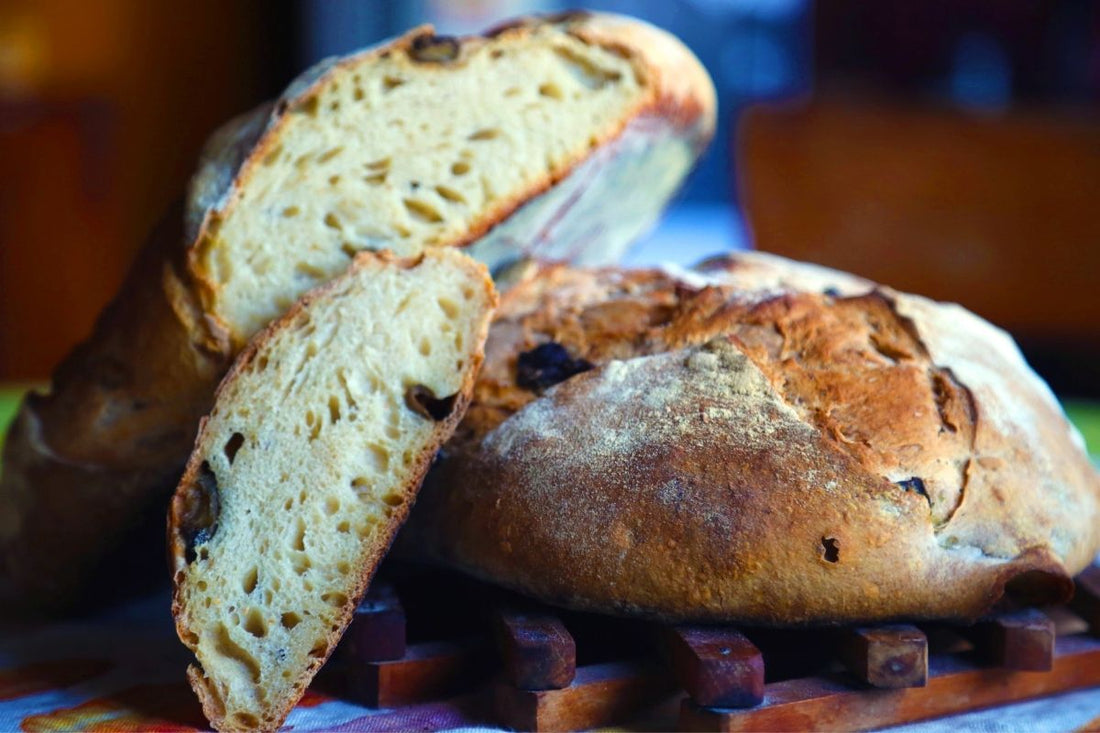 How to add fillings to sourdough